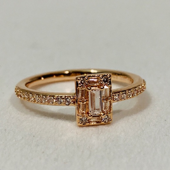 Pandora rose gold ring luminous Ice ring 187541cz - Picture 2 of 8